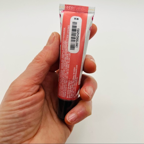 NWT Bath & Body Works Lip gloss Bubbly Rosé Sealed 0.47 ounces. - Picture 3 of 4